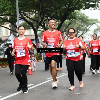 Runner Photo 8087048
