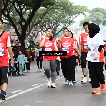 Runner Photo 8087065