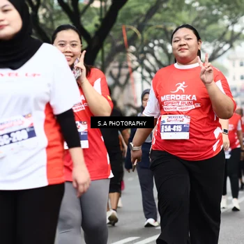 Runner Photo 8087066