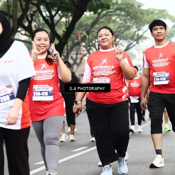 Runner Photo 8087068