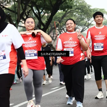 Runner Photo 8087069