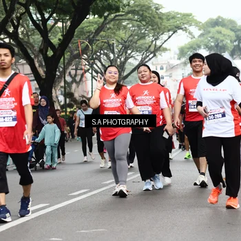 Runner Photo 8087070
