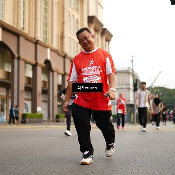 Runner Photo 8087079