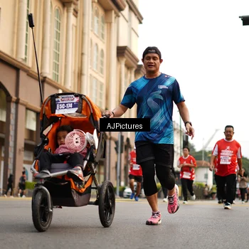 Runner Photo 8087086