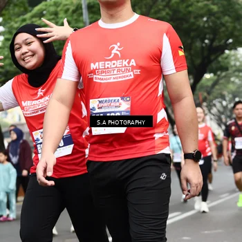 Runner Photo 8087101