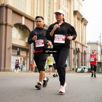 Runner Photo 8087108