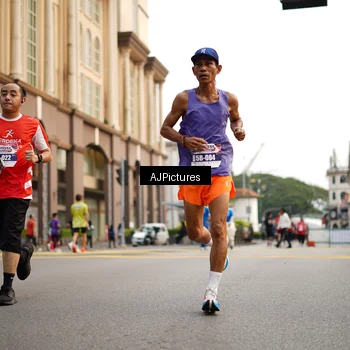 Runner Photo 8087113
