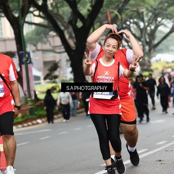 Runner Photo 8087115
