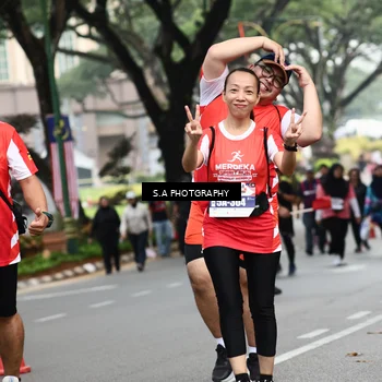 Runner Photo 8087116