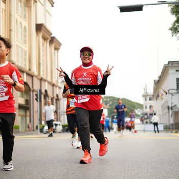 Runner Photo 8087119