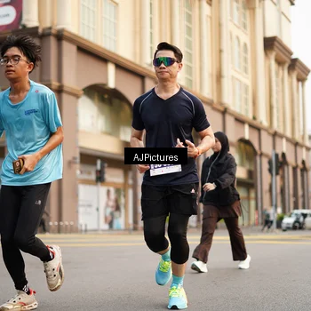 Runner Photo 8087147