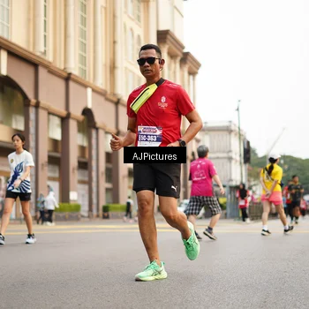 Runner Photo 8087149