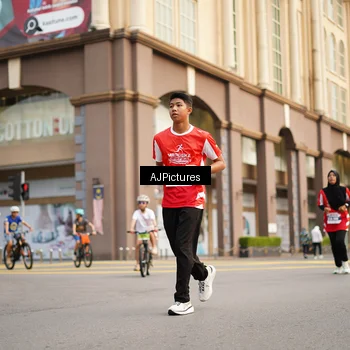 Runner Photo 8087150