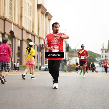 Runner Photo 8087154