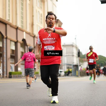 Runner Photo 8087156