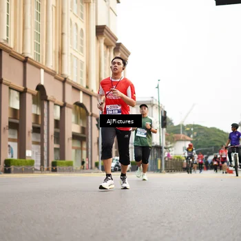 Runner Photo 8087171