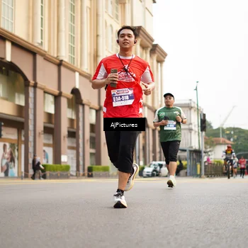 Runner Photo 8087174