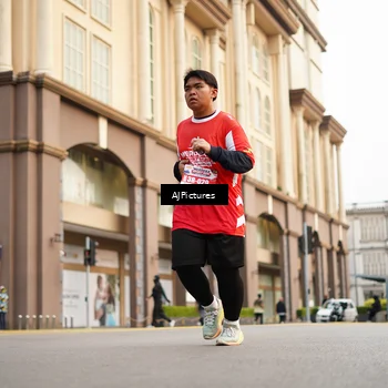 Runner Photo 8087181