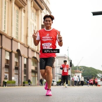Runner Photo 8087187