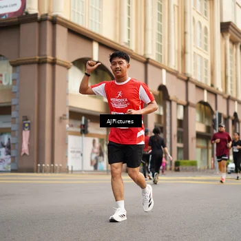 Runner Photo 8087231