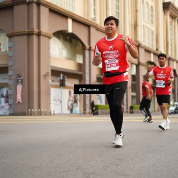 Runner Photo 8087233