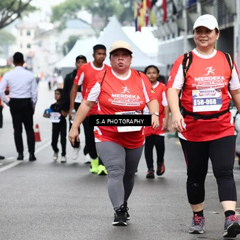 Runner Photo 8087240