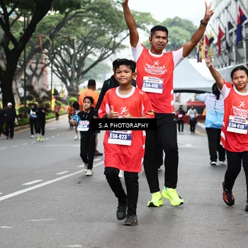 Runner Photo 8087255