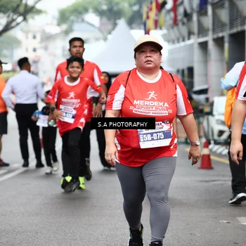 Runner Photo 8087256