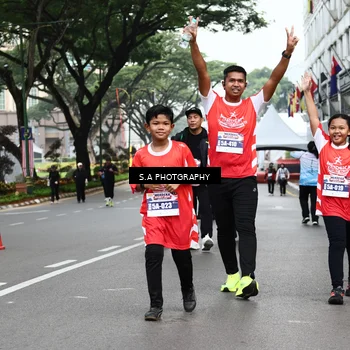 Runner Photo 8087257