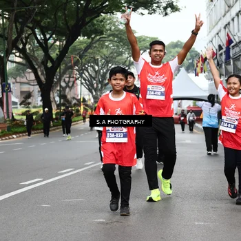 Runner Photo 8087264
