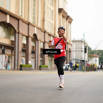 Runner Photo 8087270