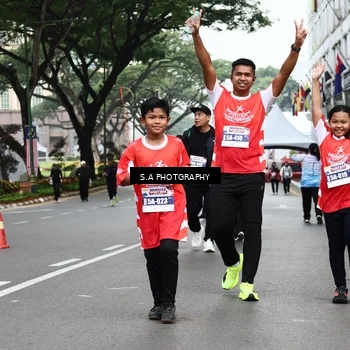 Runner Photo 8087272