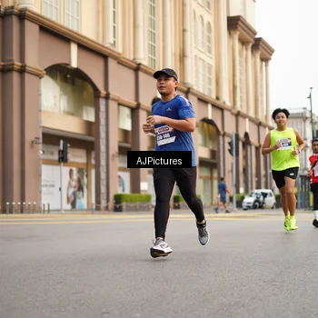 Runner Photo 8087279
