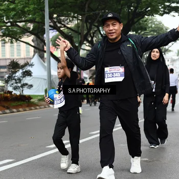 Runner Photo 8087284