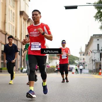Runner Photo 8087286