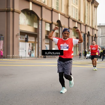 Runner Photo 8087292