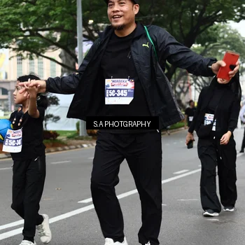 Runner Photo 8087295
