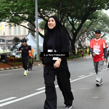 Runner Photo 8087306