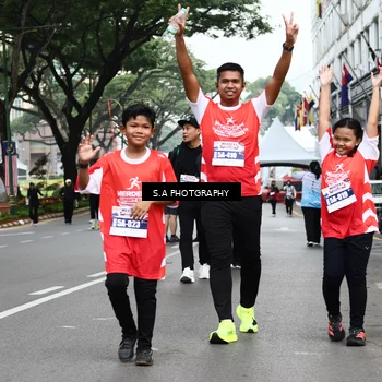 Runner Photo 8087310