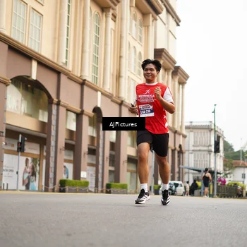 Runner Photo 8087314