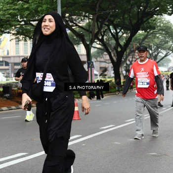 Runner Photo 8087315