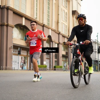 Runner Photo 8087317