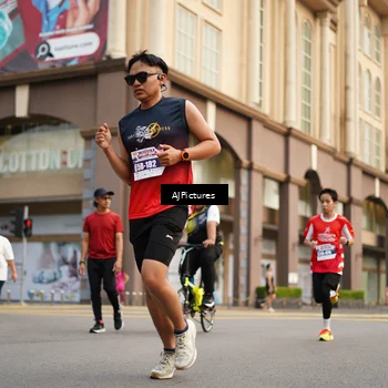 Runner Photo 8087321
