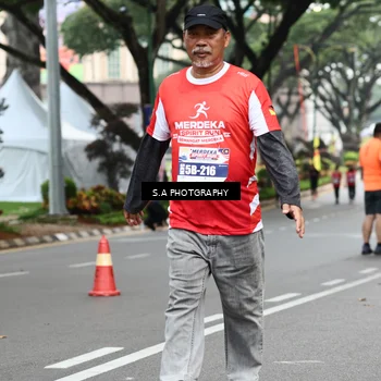 Runner Photo 8087322