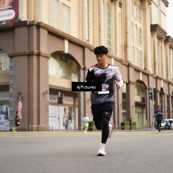 Runner Photo 8087328