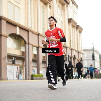 Runner Photo 8087355