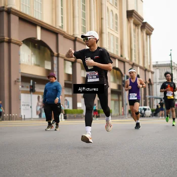 Runner Photo 8087356