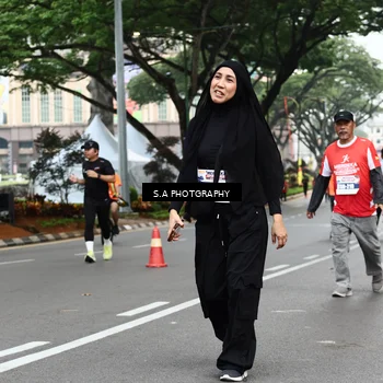 Runner Photo 8087357