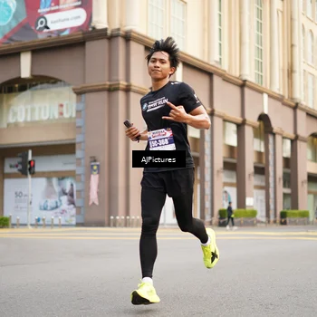 Runner Photo 8087361