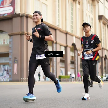 Runner Photo 8087362